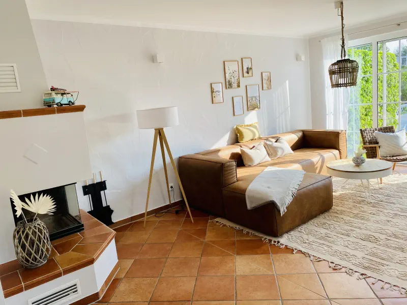 Blick ins Wohnzimmer